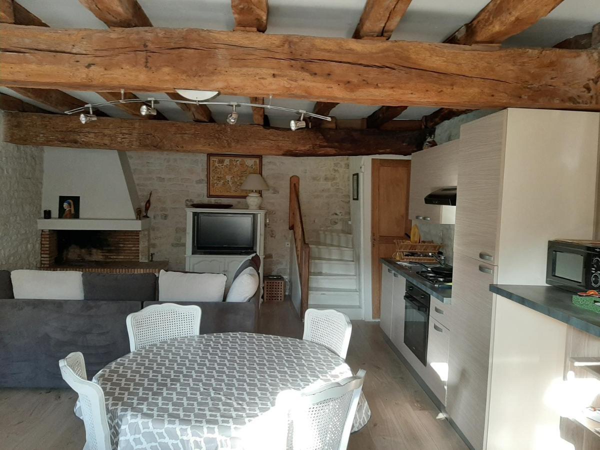 Appartamento Le Petit Bois Niort Esterno foto