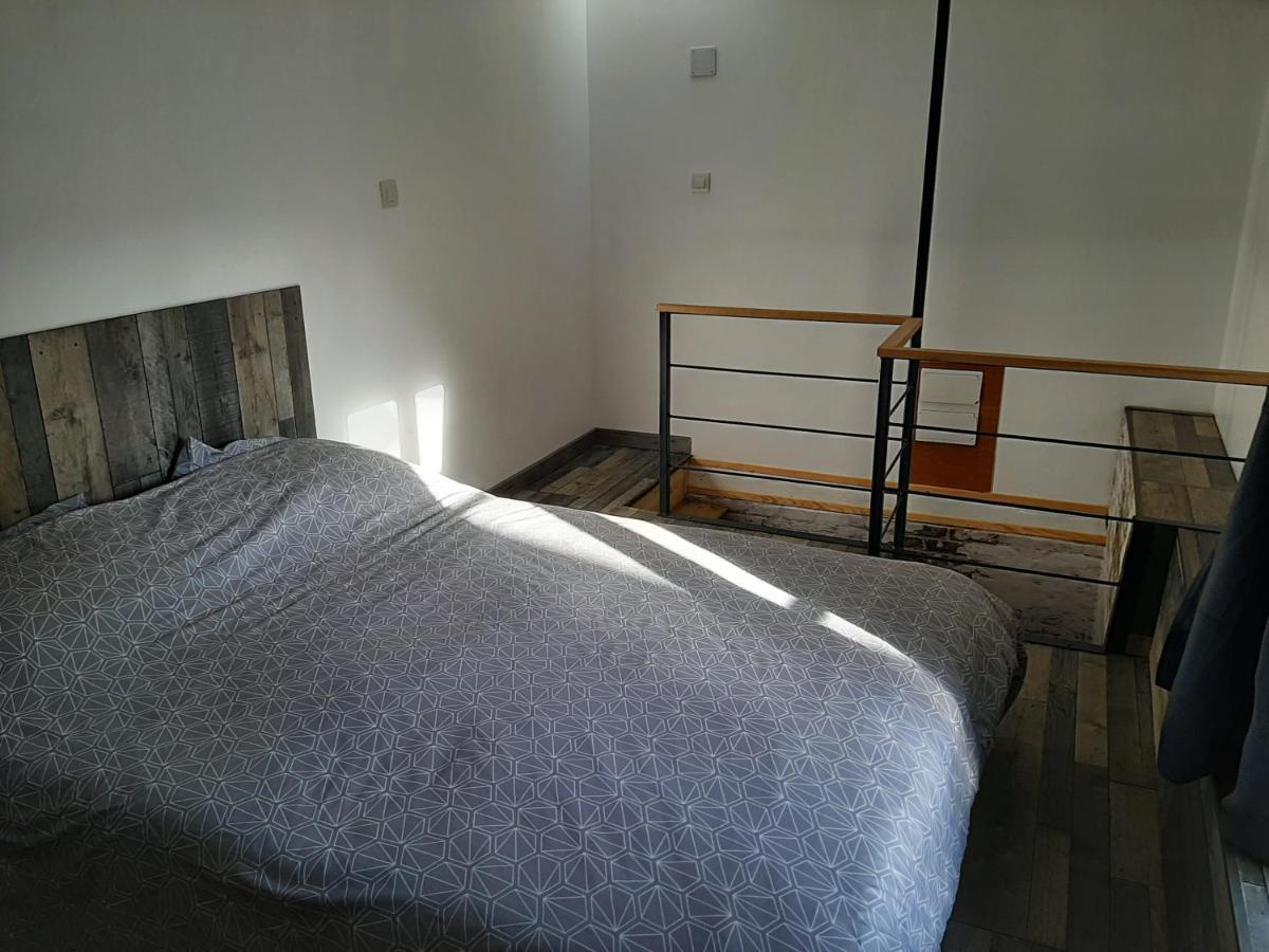 Appartamento Le Petit Bois Niort Esterno foto